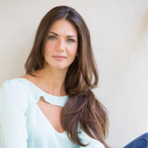 Lorena Bernal